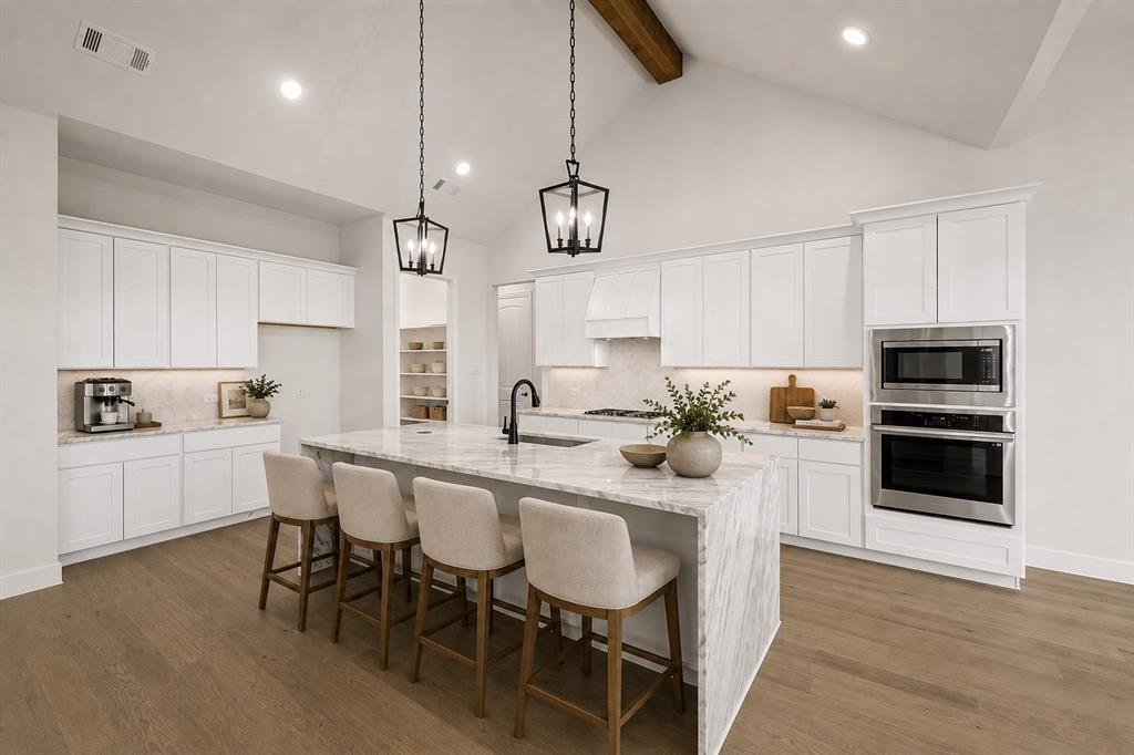 House in Weatherford, Texas, United States 1 - 17673377