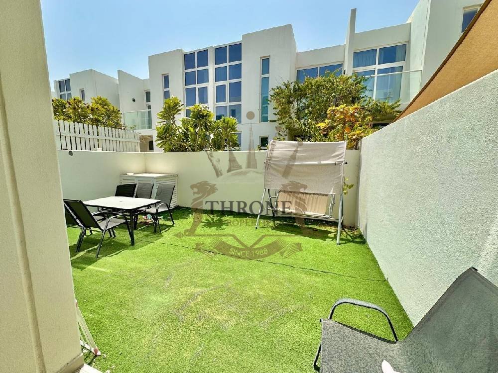 Townhouse in Damac Hills 2, Dubai, United Arab Emirates 3 - 18680572