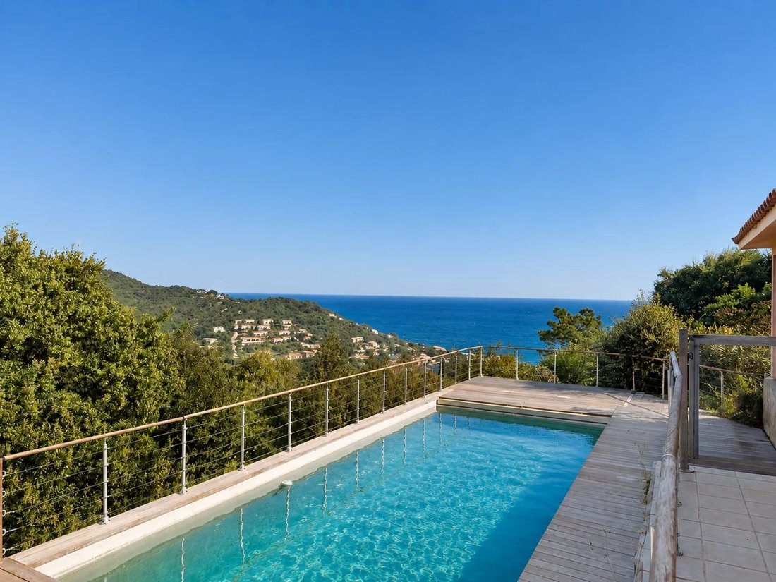 Villa à Porto-Vecchio, Corse, France 2 - 17471356
