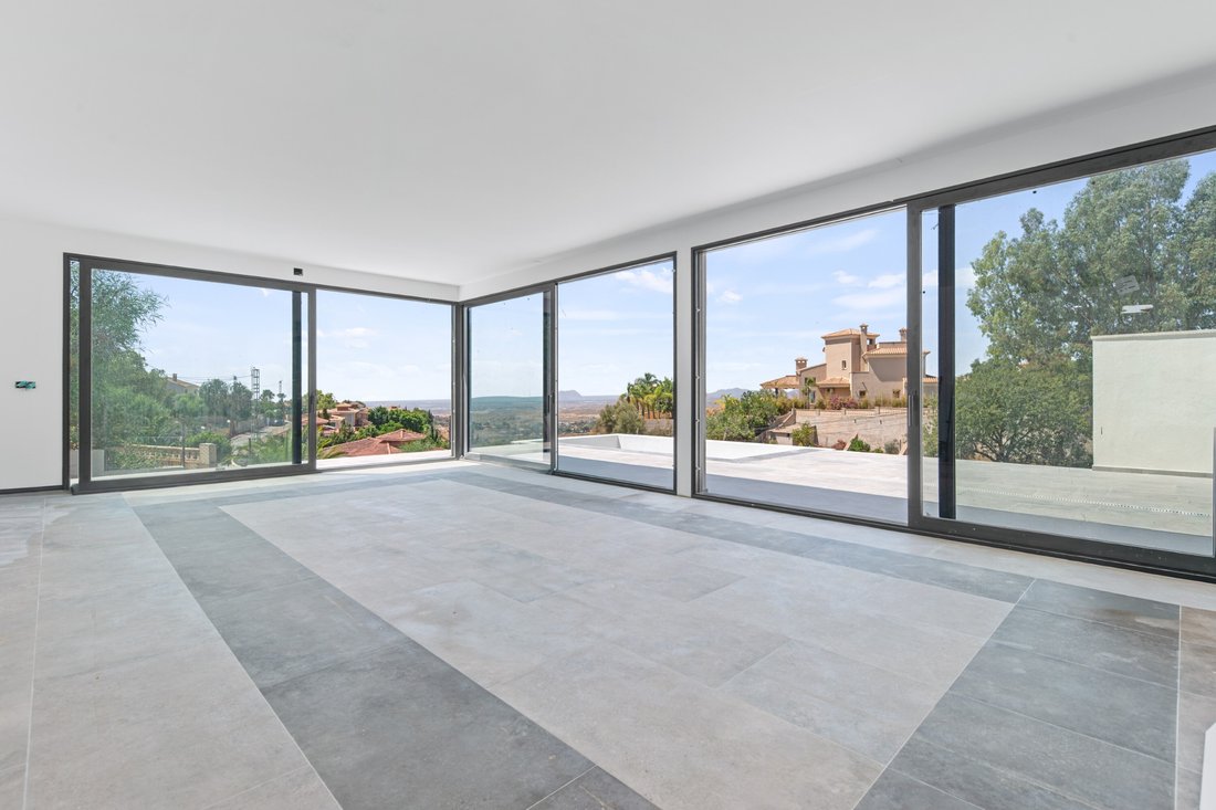 Villa in Busot, Valencian Community, Spain 3 - 15796263