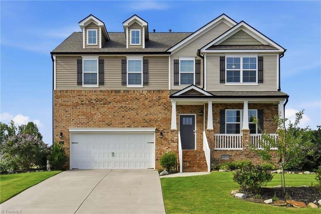 House in Browns Summit, North Carolina, United States 1 - 18680294