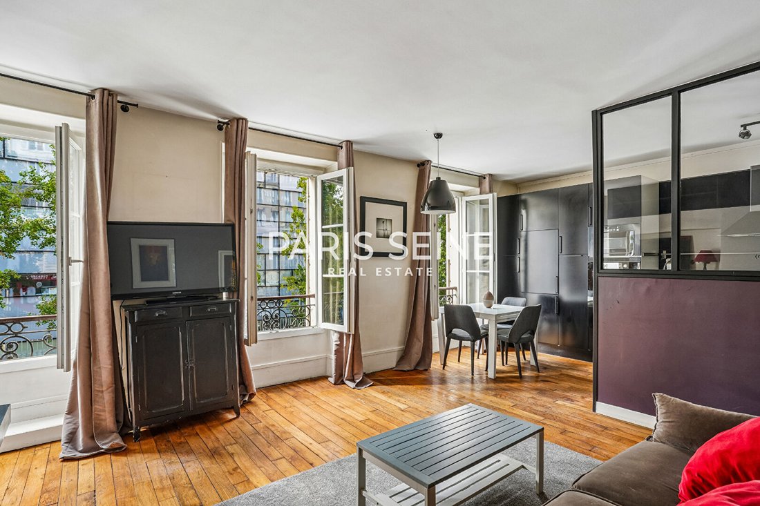 Apartment in Saint Placide, Paris 6e Arrondissement, Paris 1 - 18683964