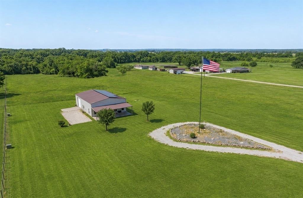 House in Granbury, Texas, United States 5 - 18682993