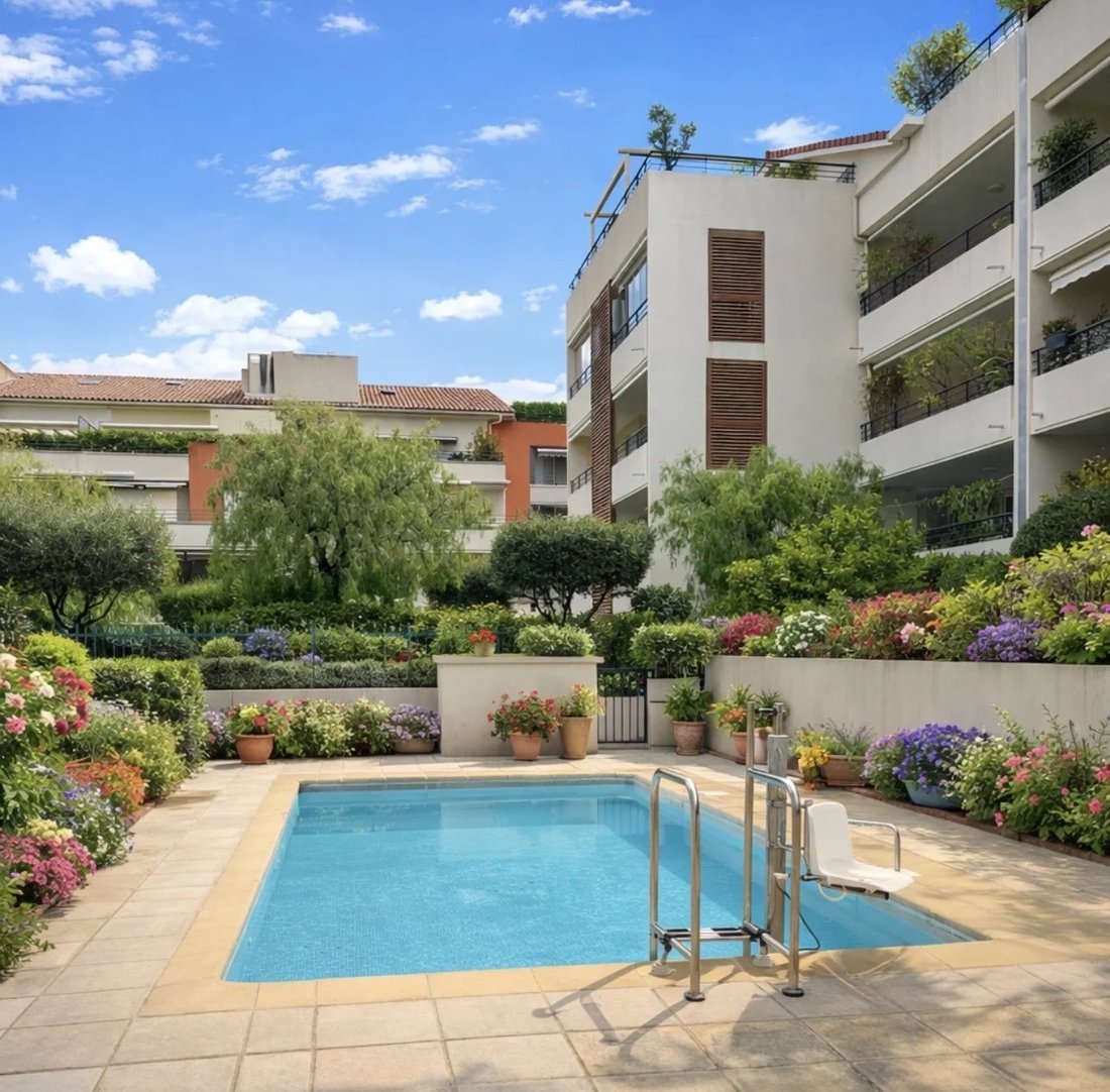 Apartment in Iscles, Saint-Raphaël, France 2 - 18680368