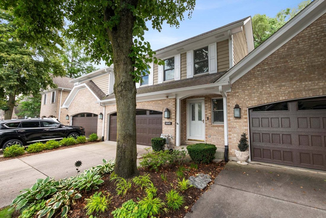 Condo in La Grange, Illinois, United States 2 - 18680903