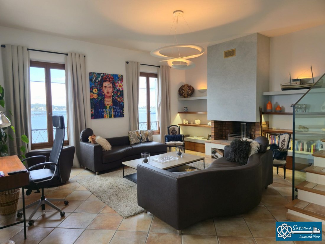Haus in Coste Chaude-Mauveou, La Seyne-sur-Mer, Frankreich 1 - 17072388