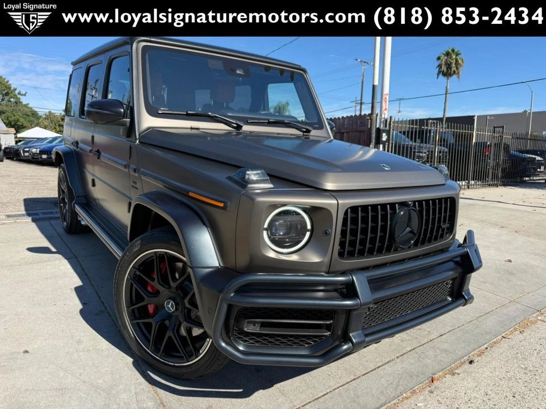 Suv in Van Nuys, CA, United States 1 - 18683978