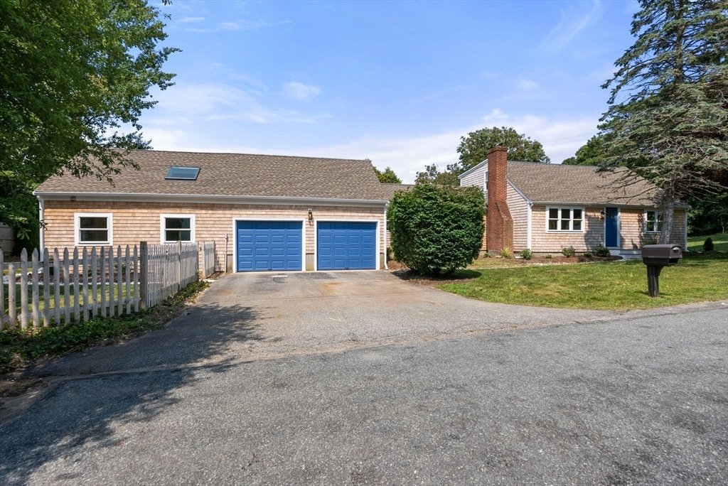 House in Harwich, Massachusetts, United States 2 - 18681756