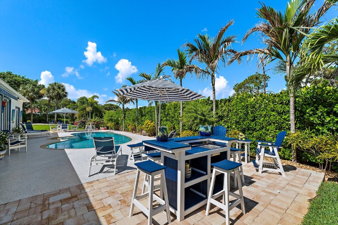 House in Tequesta, Florida, United States 3 - 18684256