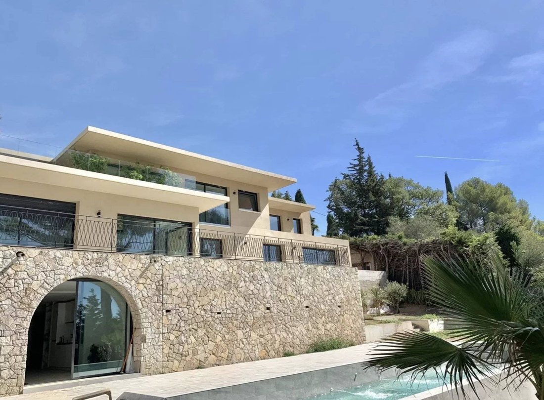 Villa in Mougins, Provence-Alpes-Côte d'Azur, France 3 - 15722943