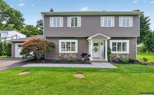 House in Wyckoff, New Jersey, United States 1