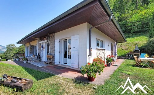 House in Le Biot, Auvergne-Rhône-Alpes, France 1