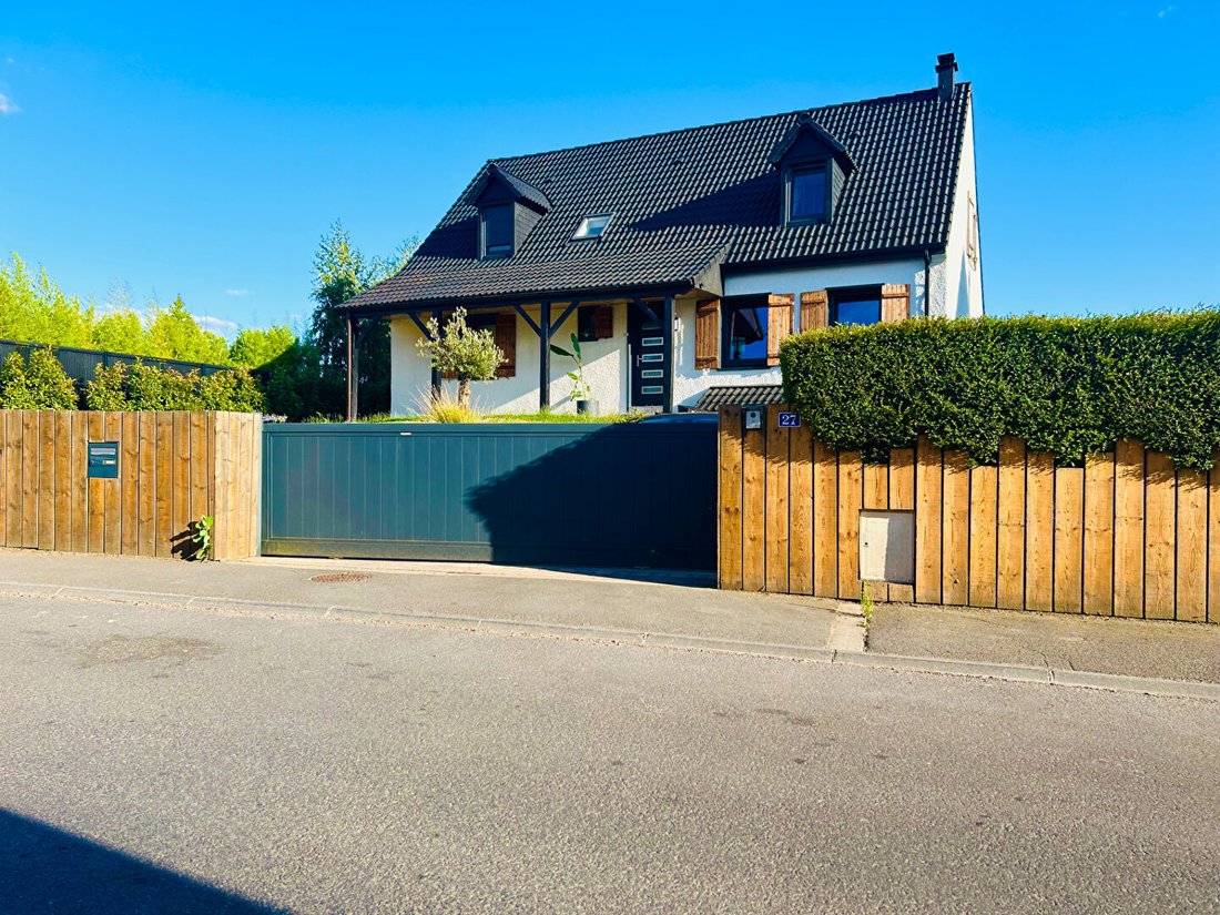 Villa in Mons-en-Pevele, Hauts-de-France, France 1 - 18664909