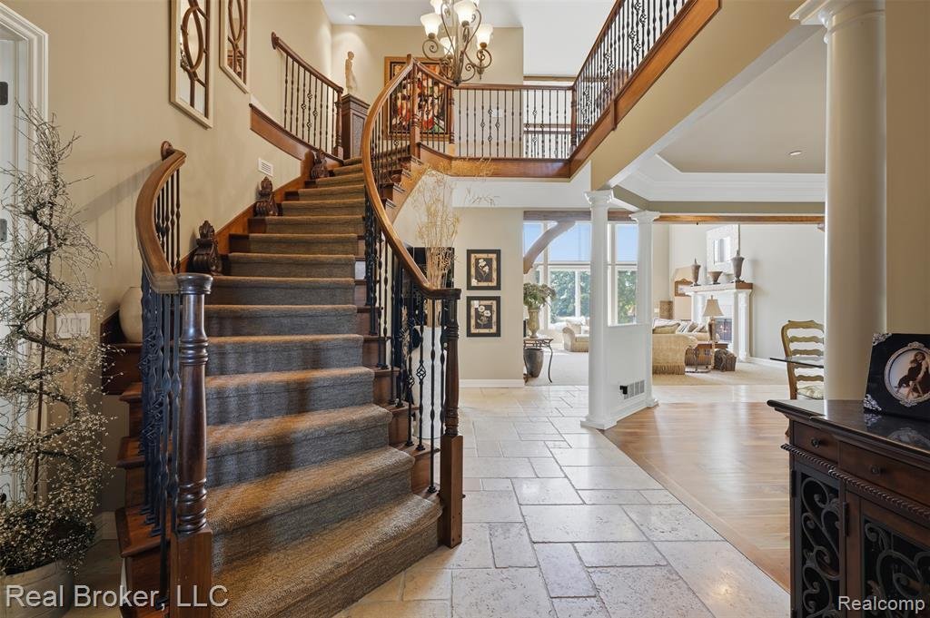 House in South Lyon, Michigan, United States 5 - 18680403