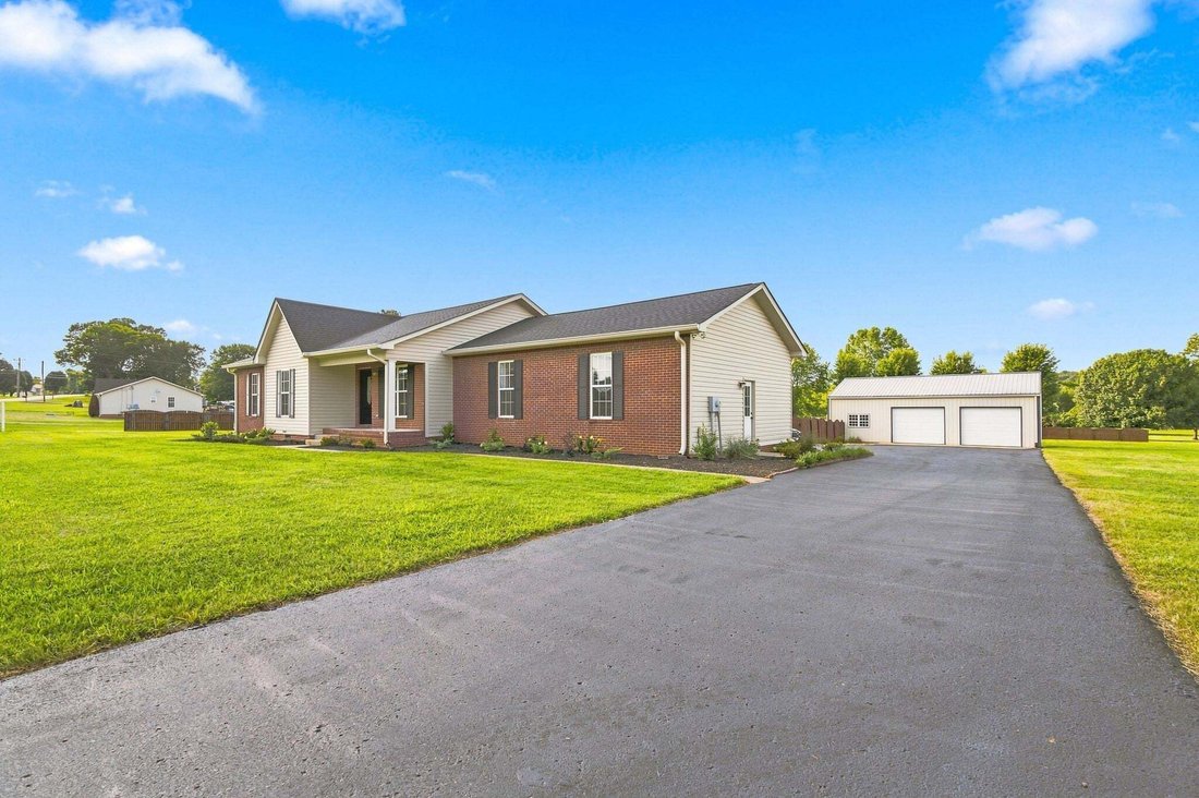 House in Lebanon, Tennessee, United States 2 - 18683118