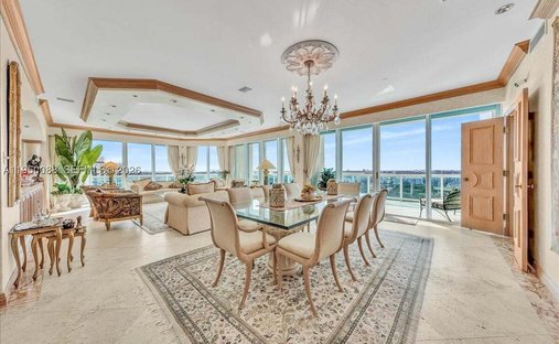 Eigentumswohnung in Bal Harbour, Florida, Vereinigte Staaten 1