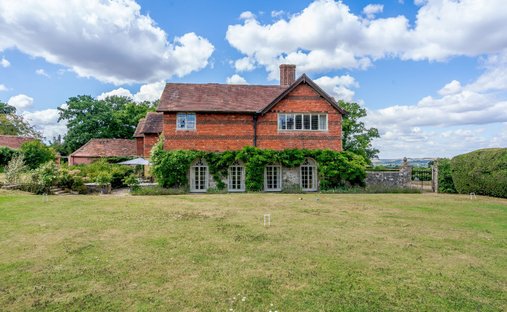 House in Sedgehill, England 1