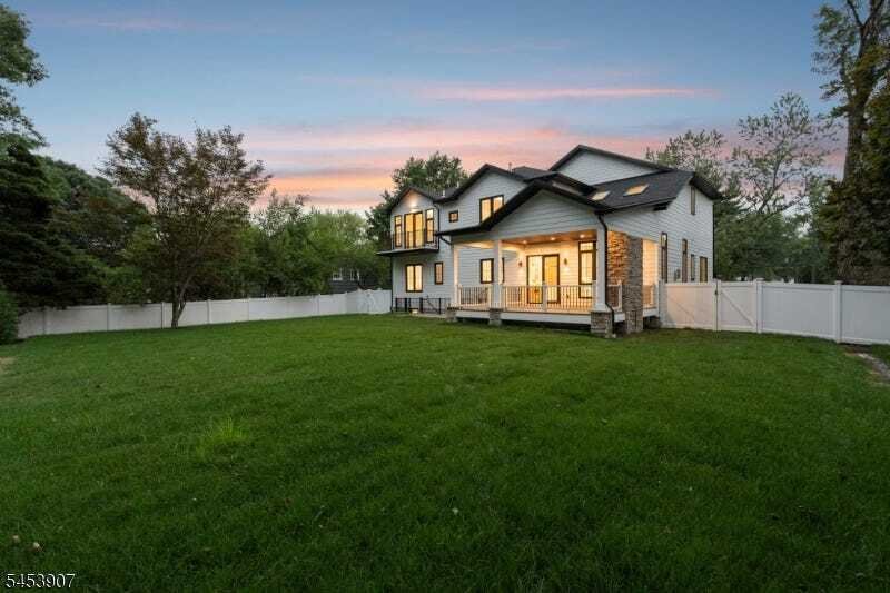 House in Livingston, New Jersey, United States 4 - 18684276