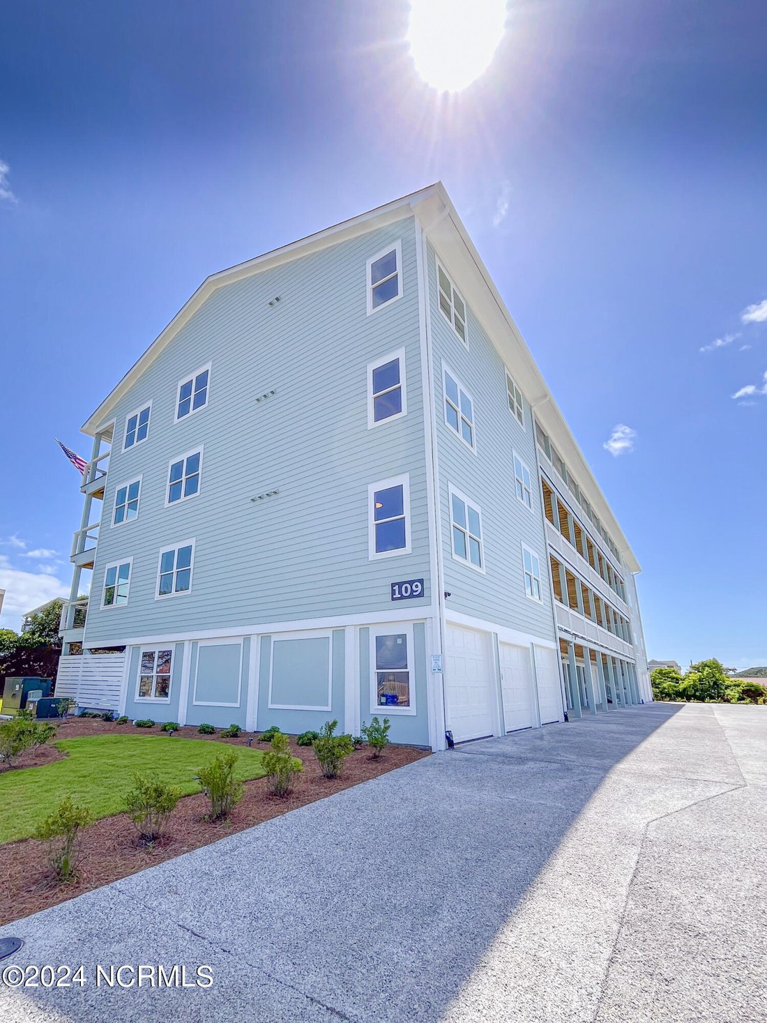 Condo in Pine Knoll Shores, North Carolina, United States 4 - 18683143
