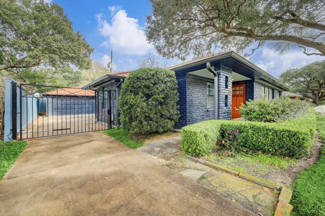 House in Houston, Texas, United States 1 - 18680964
