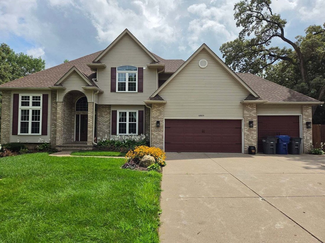 House in Bettendorf, Iowa, United States 1 - 18589685