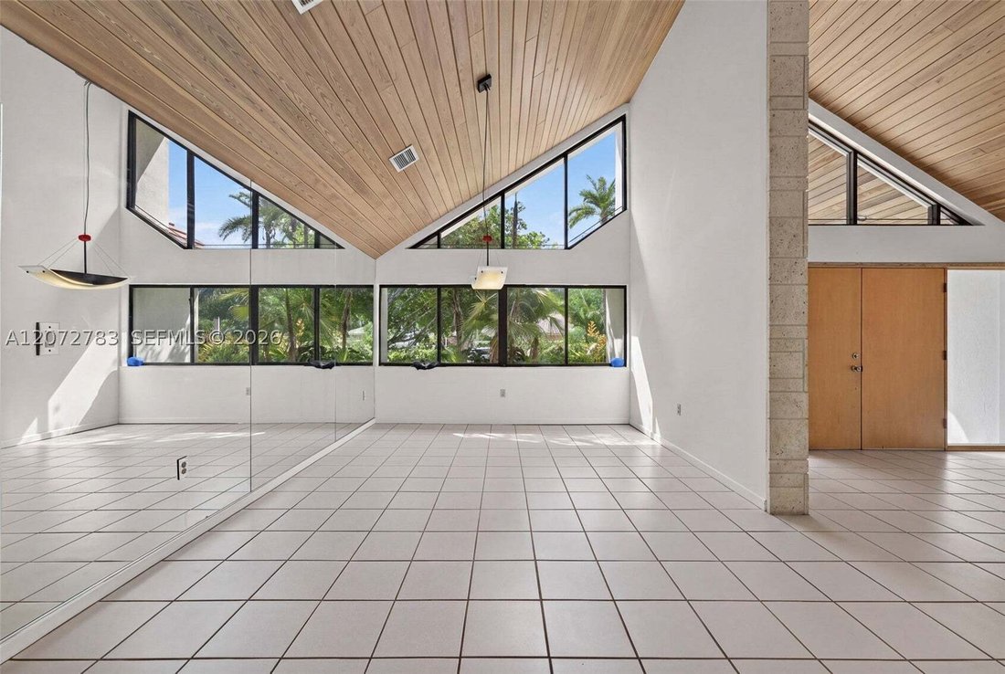 Casa en Miami, Florida, Estados Unidos 5 - 18682383