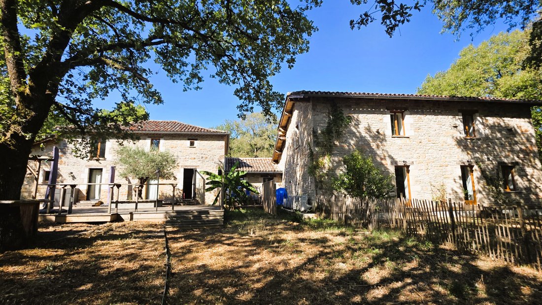 Villa in Saint-Antonin-Noble-Val, Occitania, France 1 - 17796964