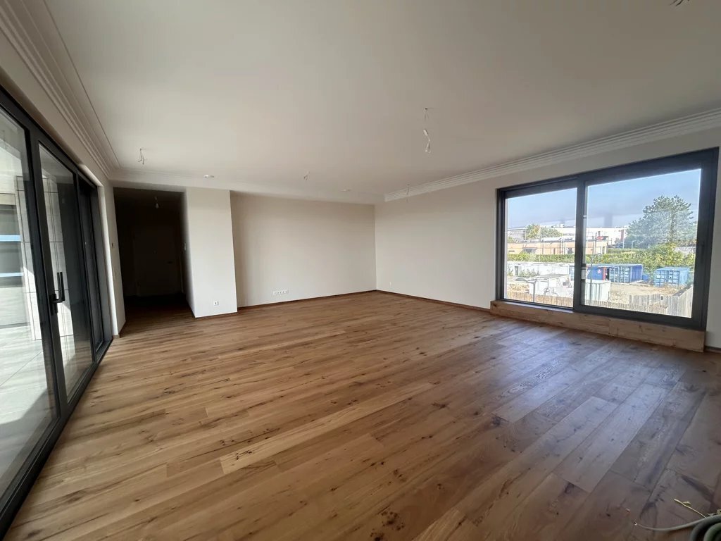 Penthouse in Bertrange, Luxembourg District, Luxembourg 5 - 17530859