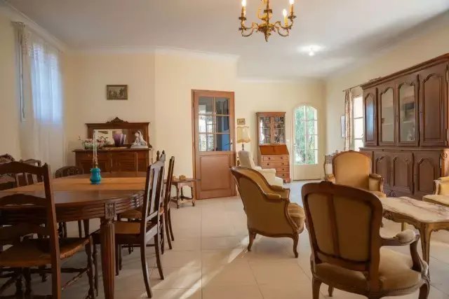 Estate in Cotignac, Provence-Alpes-Côte d'Azur, France 4 - 17257360
