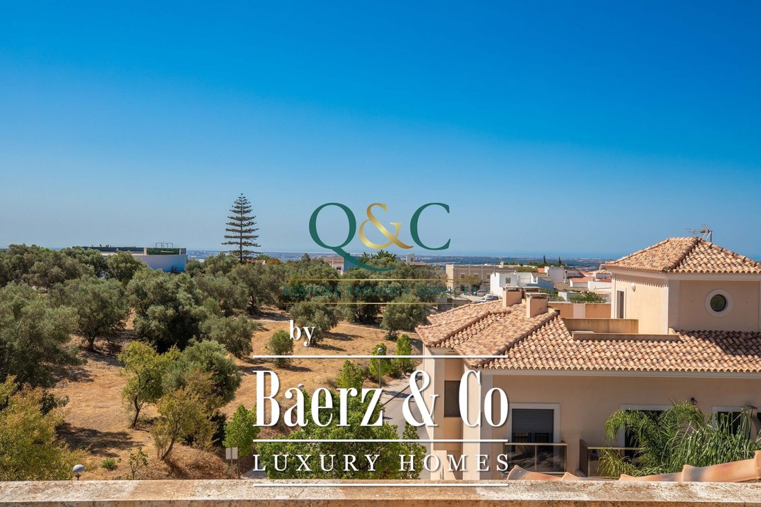 Townhouse in Santa Barbara de Nexe, Algarve, Portugal 5 - 18682503