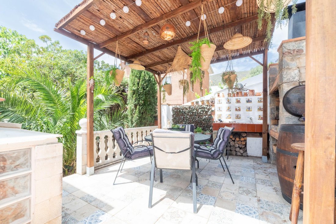 Villa in Castelldefels, Catalonia, Spain 2 - 18682455