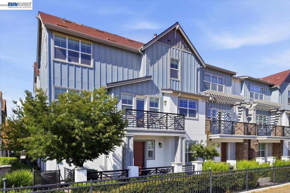 Townhouse in Dublin, California, United States 2 - 18682243