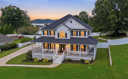 House in Guntersville, Alabama, United States 1