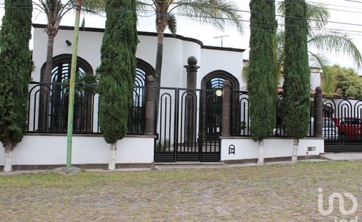 House in Corregidora Municipality, Querétaro, Mexico 1