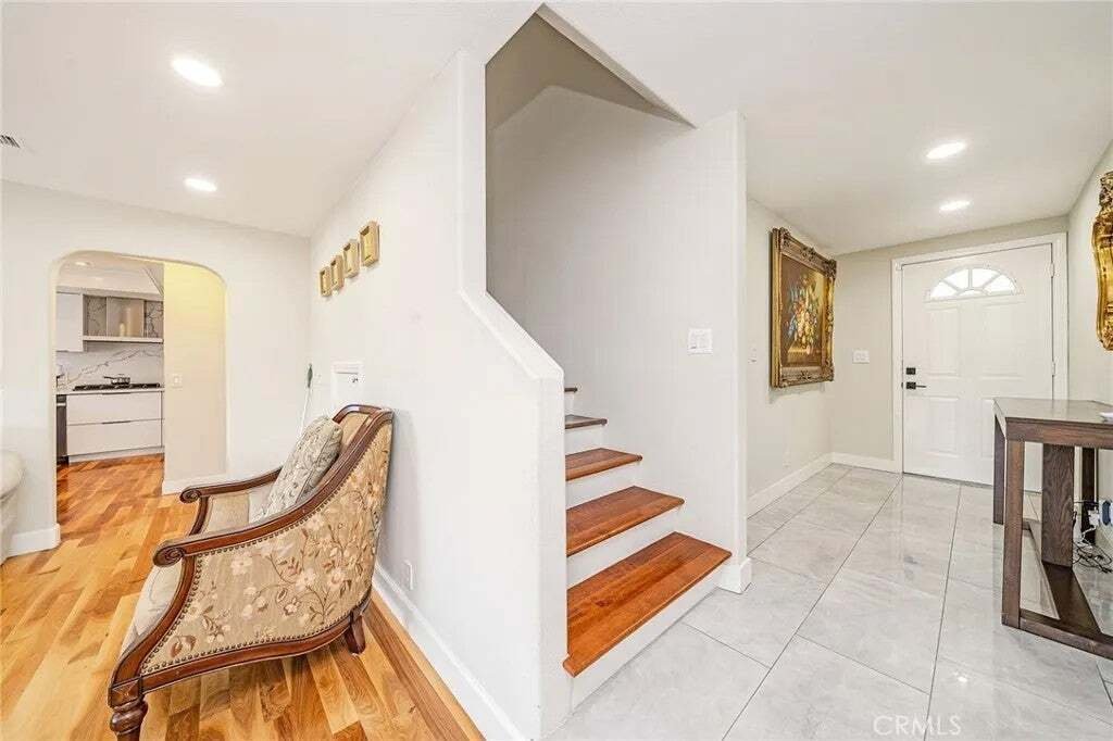 Maison à Fullerton, Californie, États-Unis 3 - 18044412