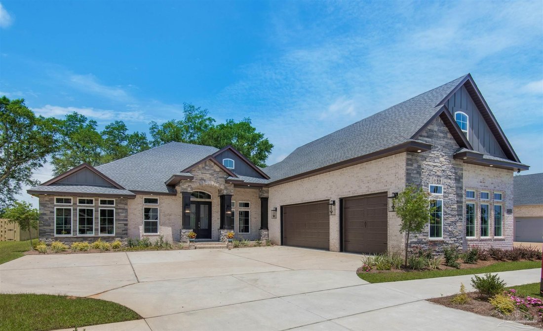House in Milton, Florida, United States 1 - 18680139