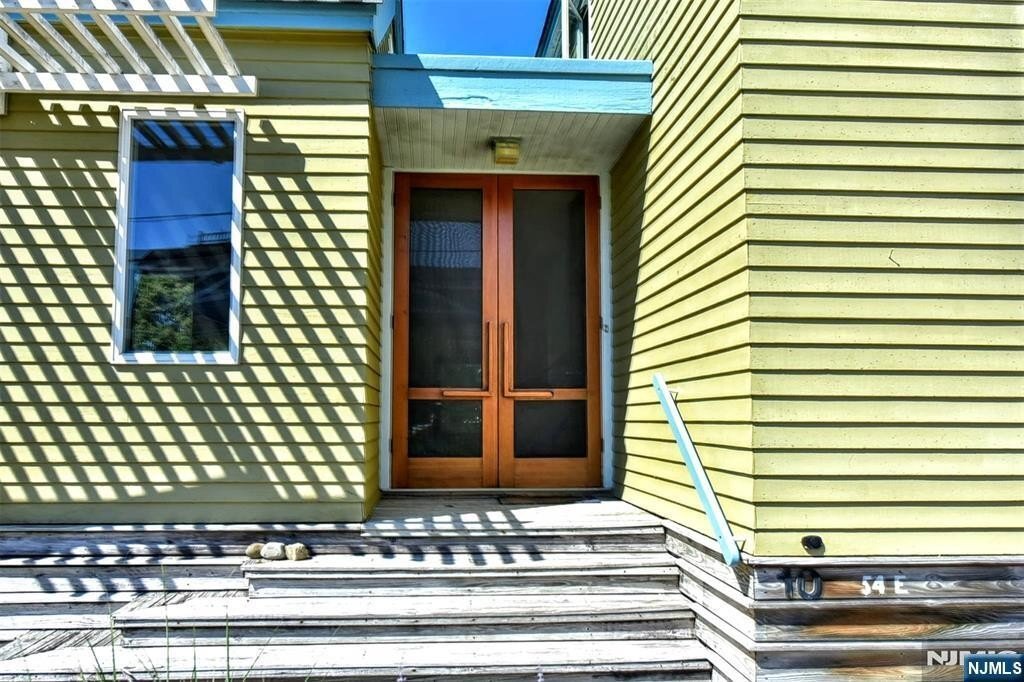 House in Ship Bottom, New Jersey, United States 3 - 18684225