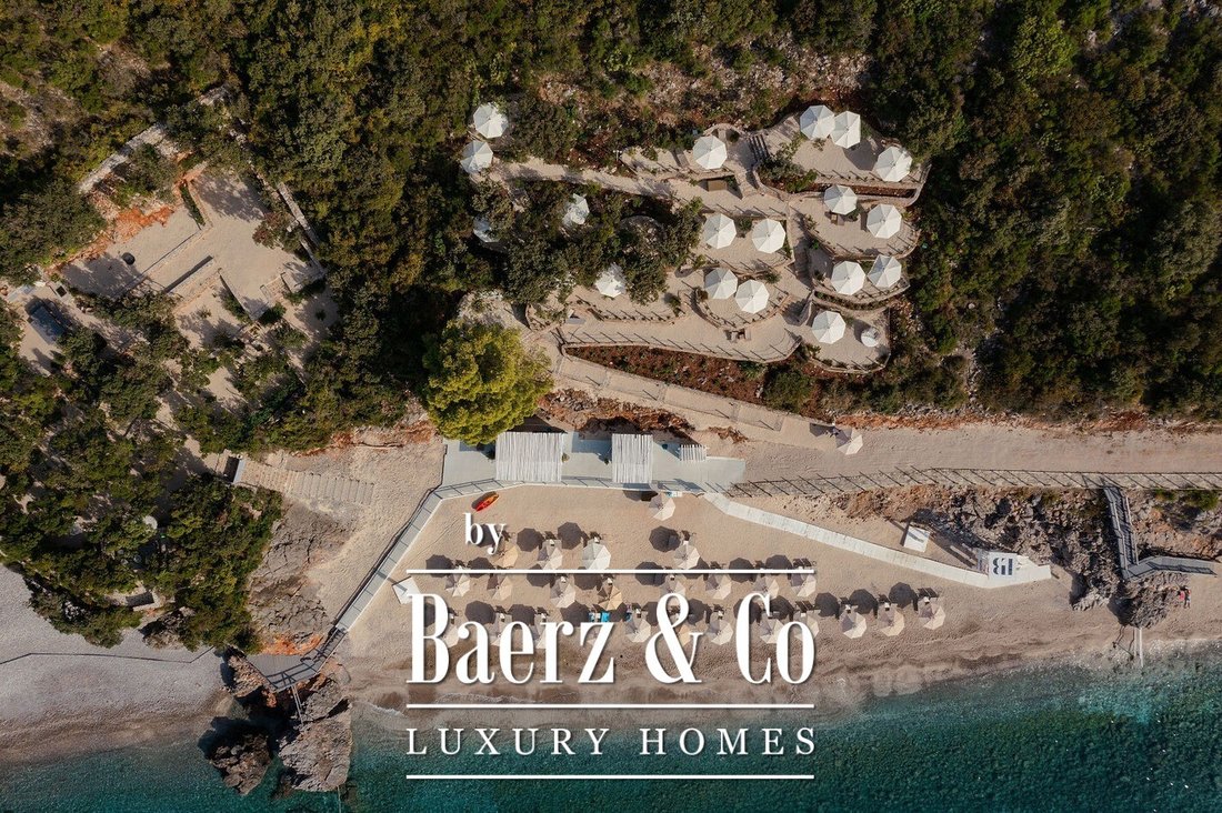Penthouse in Tivat, Tivat Municipality, Montenegro 3 - 18682942