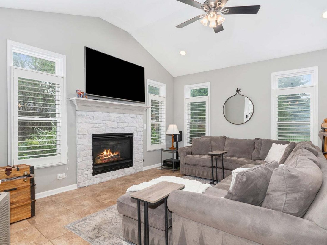 House in Naperville, Illinois, United States 4 - 18680897