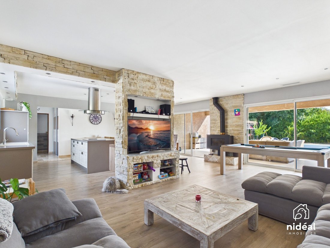 Villa in Galargues, Occitania, France 5 - 18684467