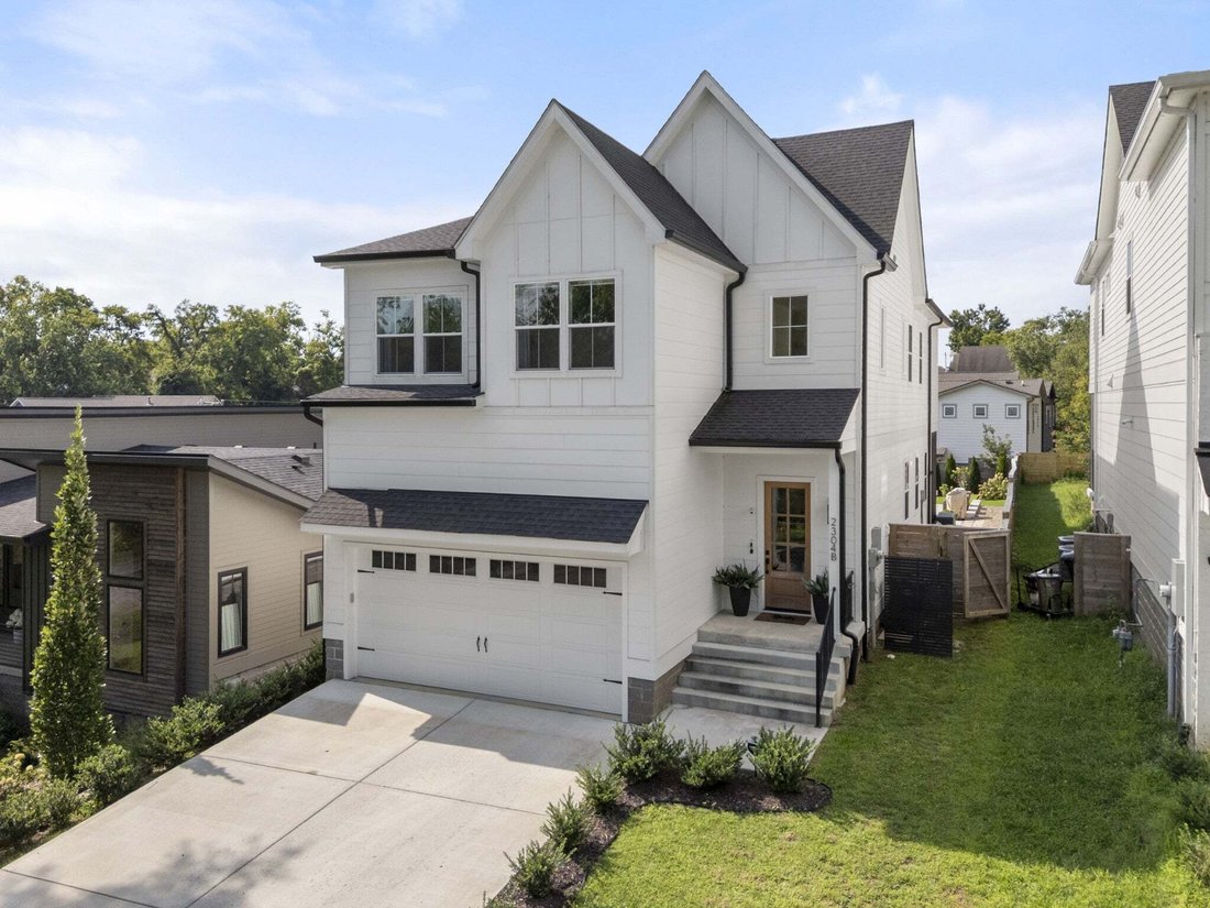 Co Op in Nashville, Tennessee, United States 3 - 18683120