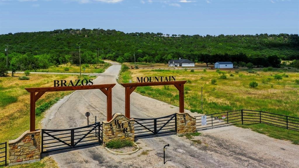 House in Mineral Wells, Texas, United States 2 - 18682922