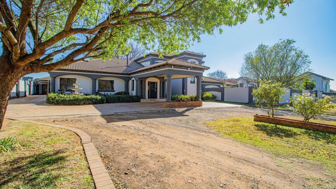 House in Pomona, Gauteng, South Africa 4 - 18682308