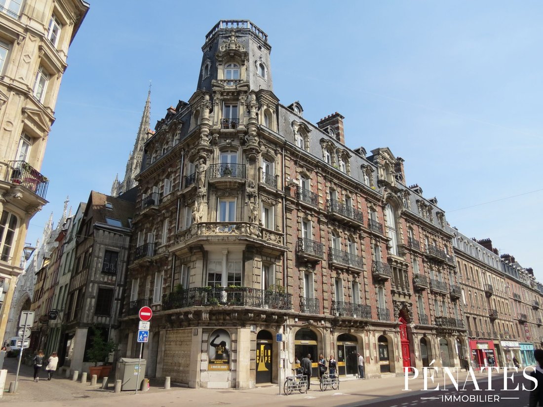 Apartment in Vieux Marché-Cathédrale, Rouen, France 1 - 18665505