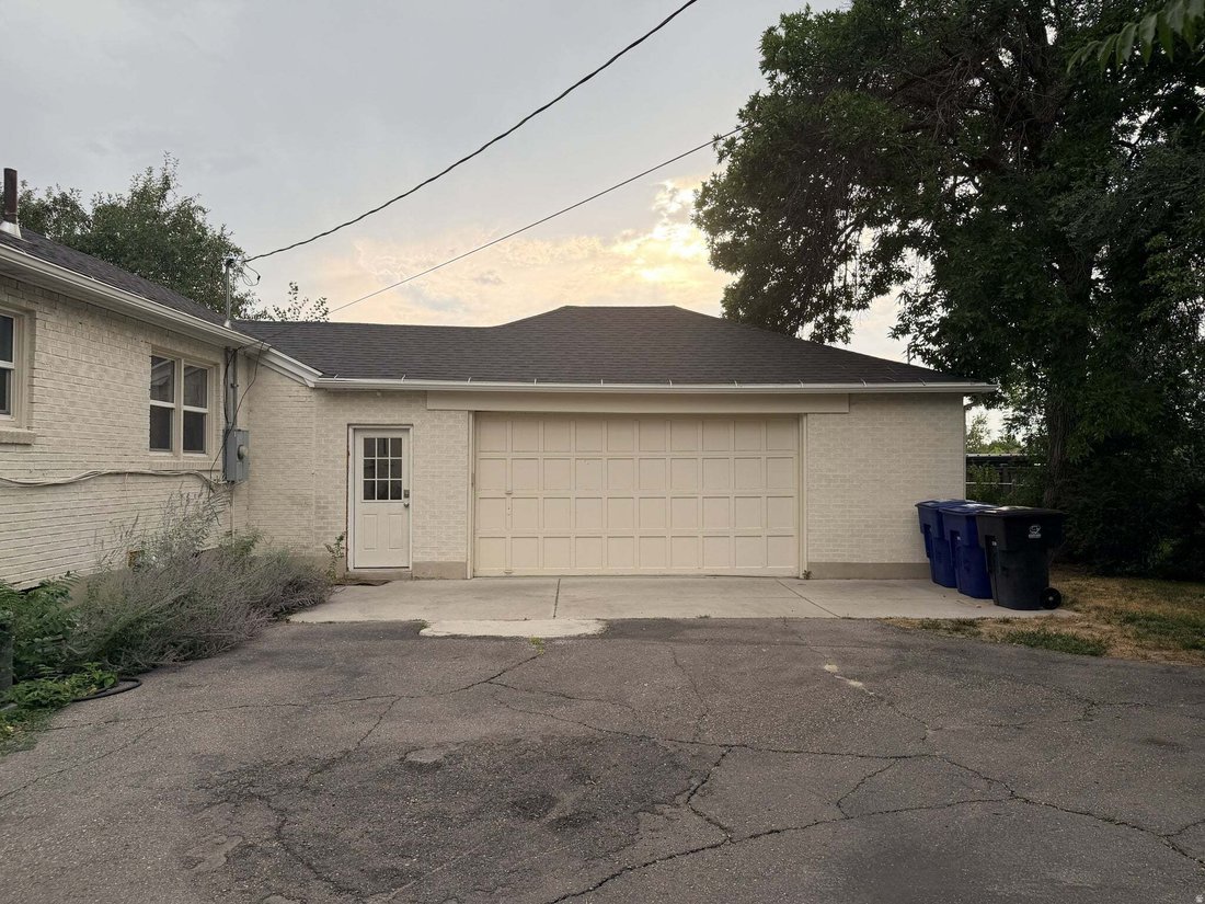 House in South Salt Lake, Utah, United States 3 - 18682070