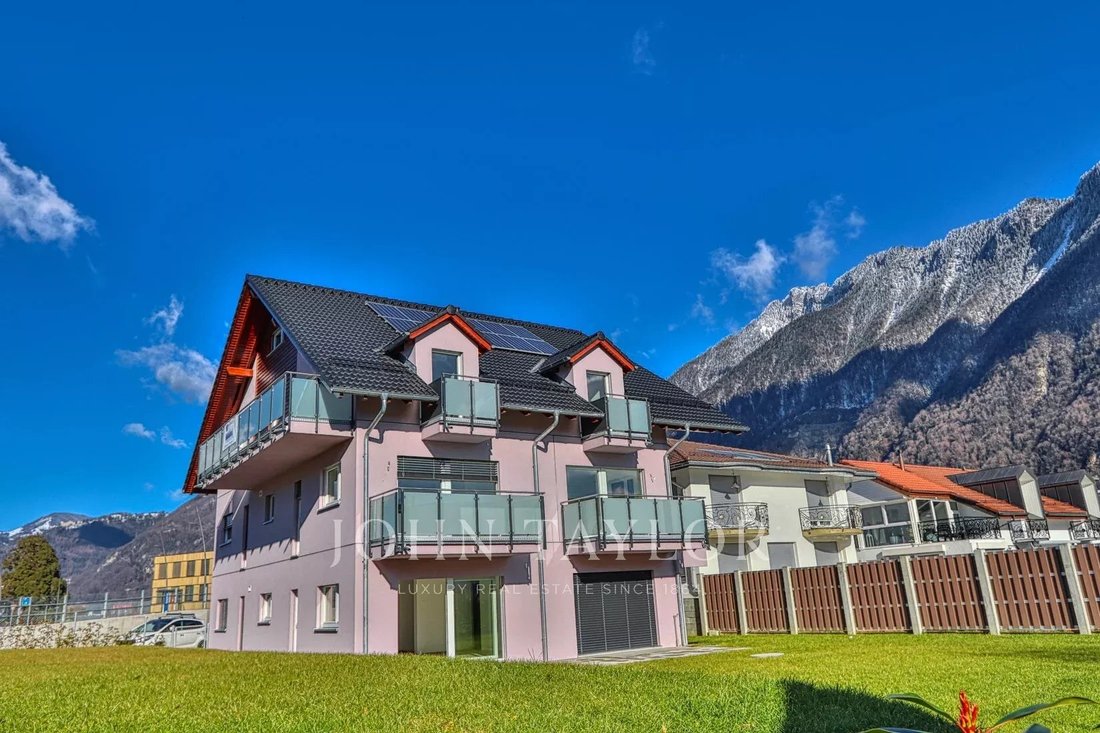 Apartment in Rennaz, Vaud, Switzerland 1 - 18681358
