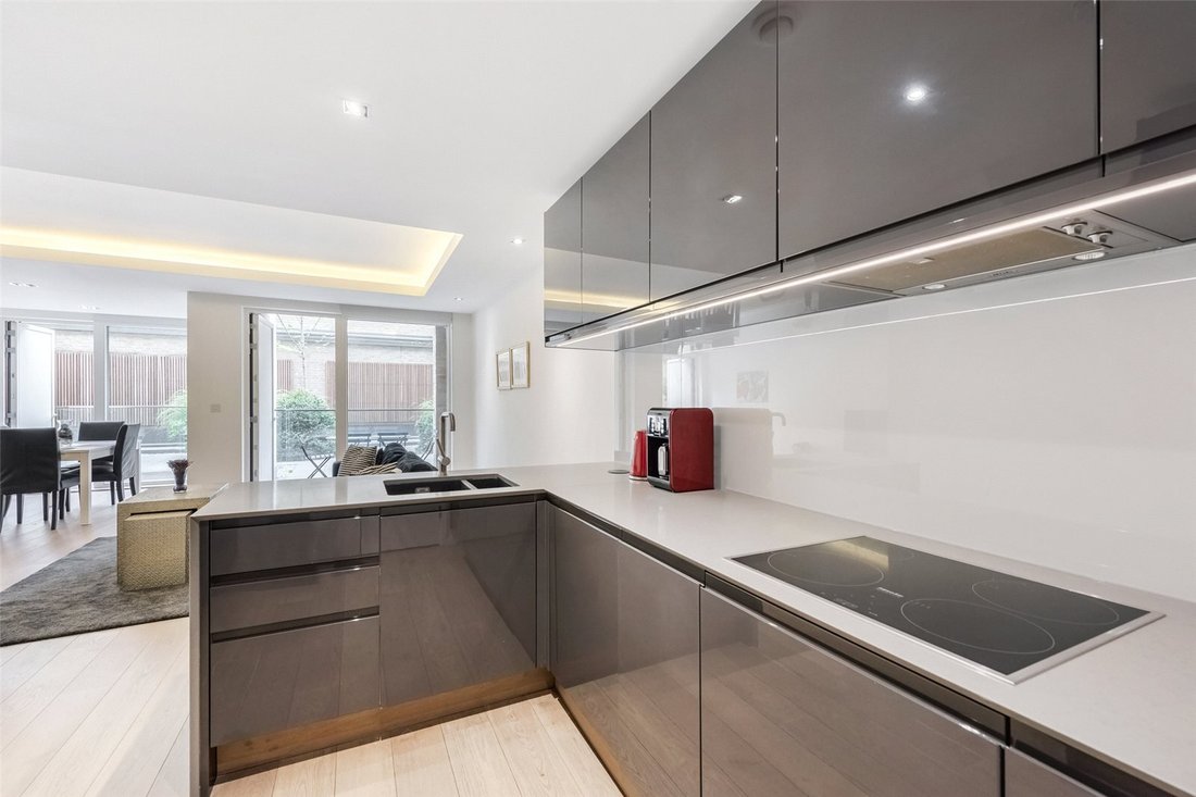Apartment in Fulham, Hammersmith and Fulham, England 2 - 18682028