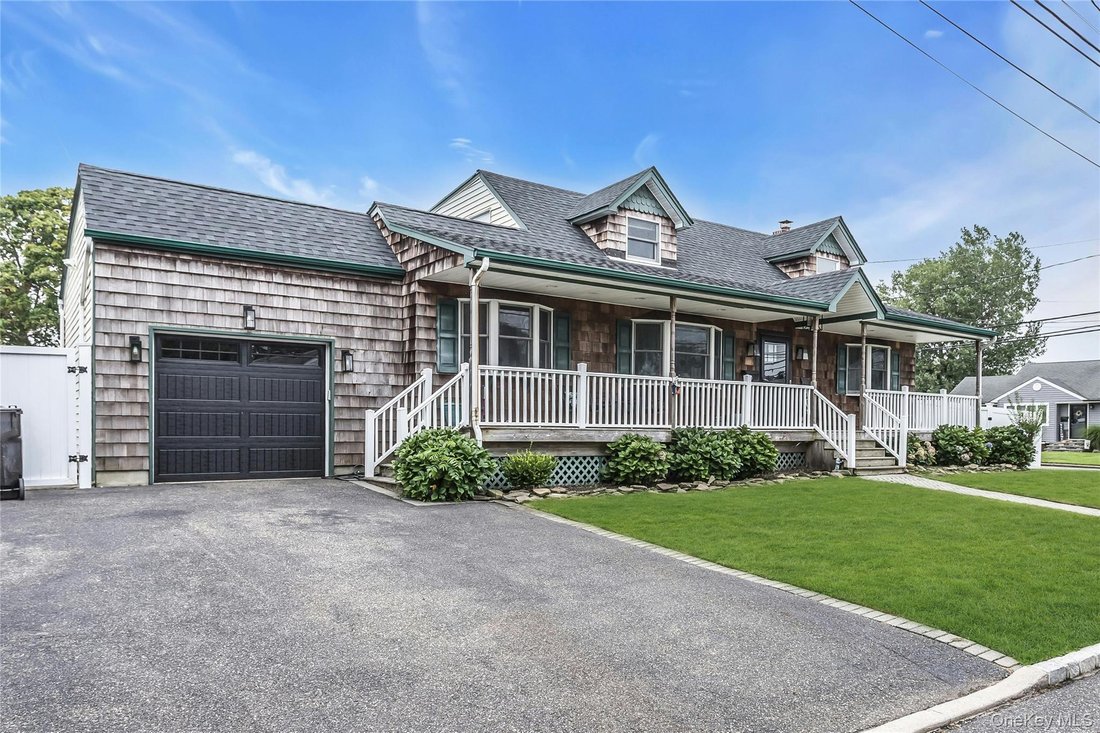 Casa en West Islip, Nueva York, Estados Unidos 3 - 18683220