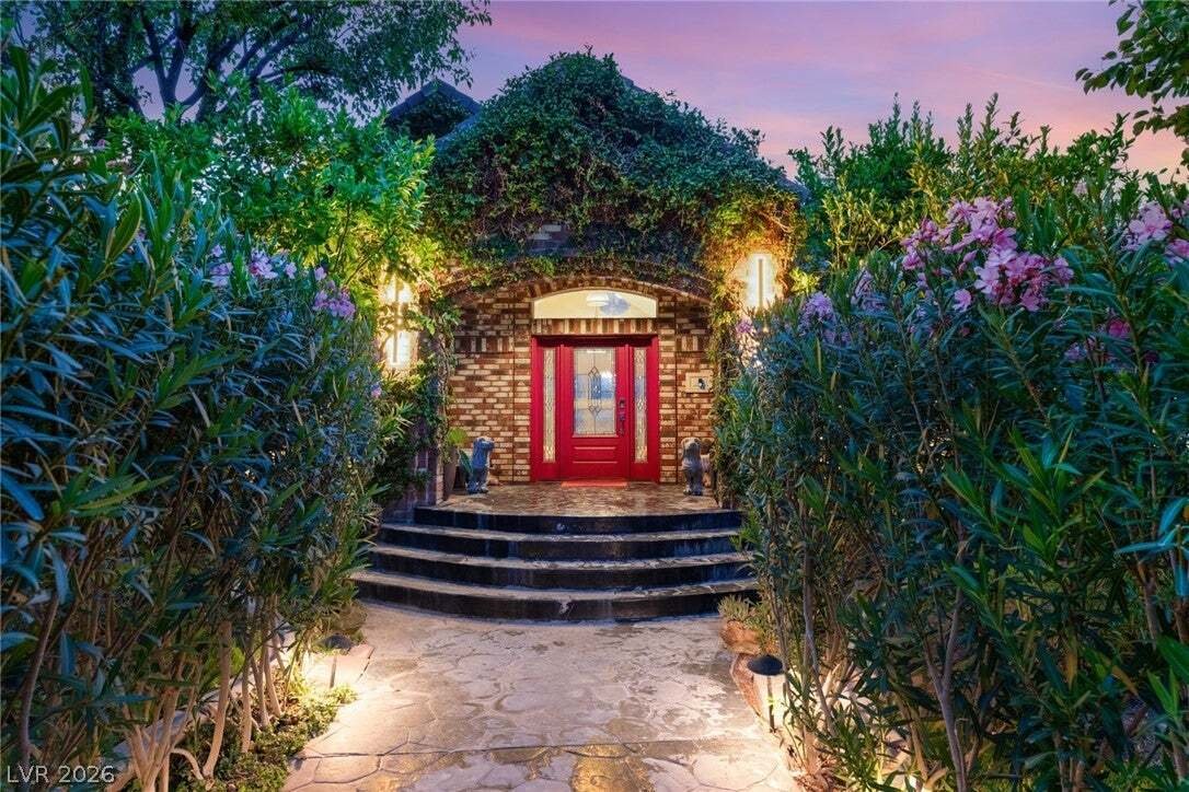 House in Las Vegas, Nevada, United States 3 - 18680184