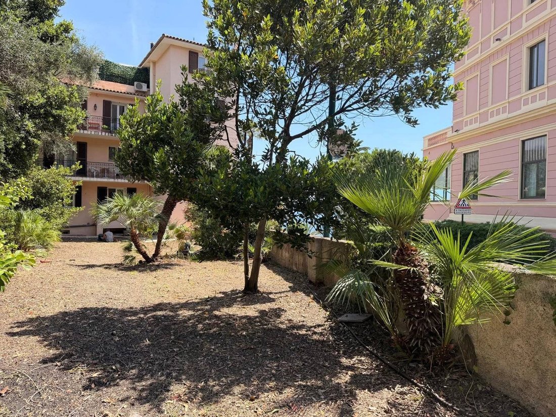 Apartment in Beaulieu-sur-Mer, Provence-Alpes-Côte d'Azur, France 1 - 18576668